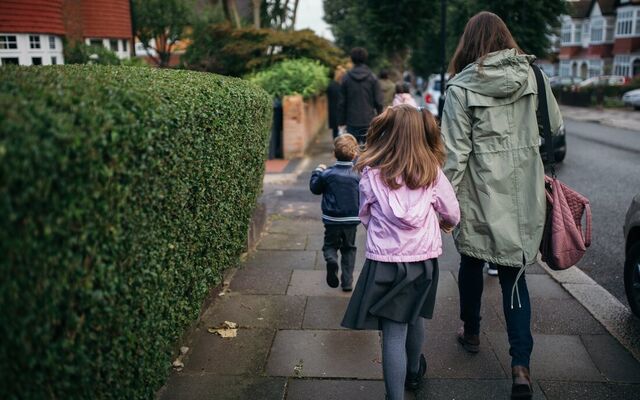 Family school run