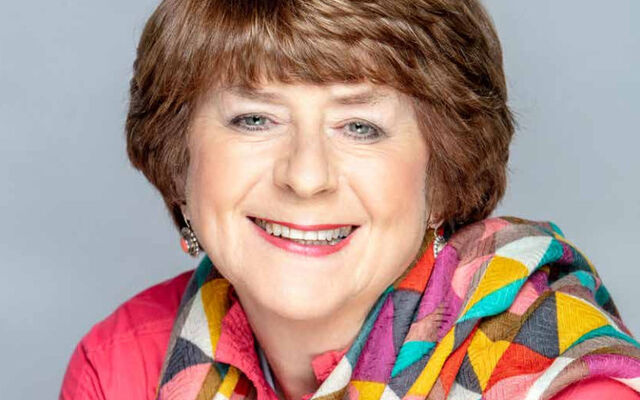 Pam Ayres