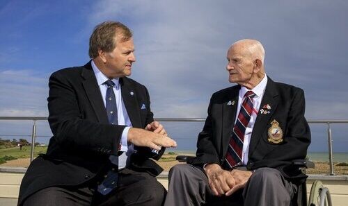 Lawrie Haynes with an RAF veteran