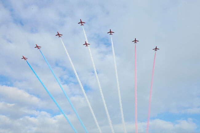 Red Arrows in flight