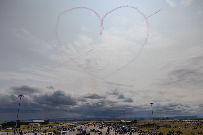 Heart in sky in Red Arrows smoke