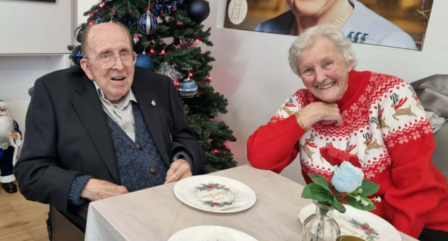 RAF veteran couple at veteran event
