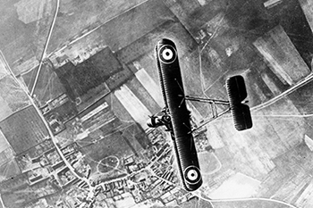 An FE.2b two-seat fighter